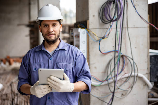 Best Licensed Electrician  in Salem, OH